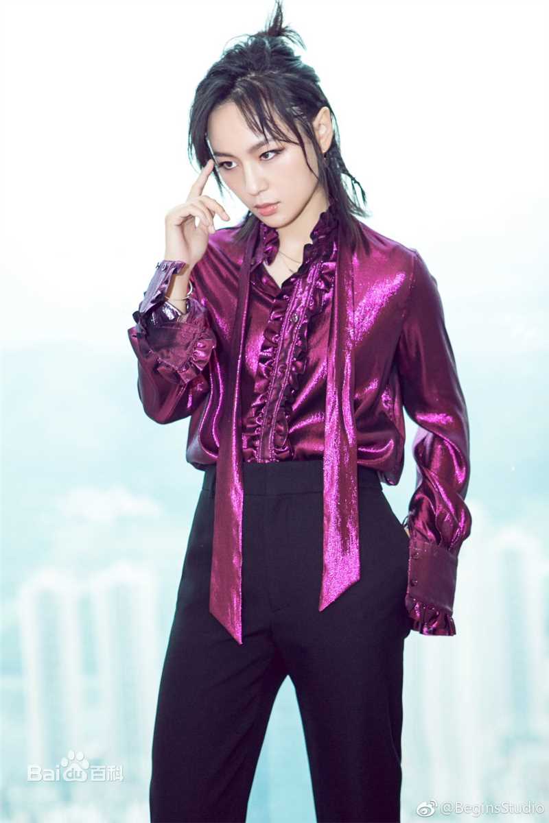 周笔畅(BiBi Zhou)出席各类演出与活动图集壁纸壁纸