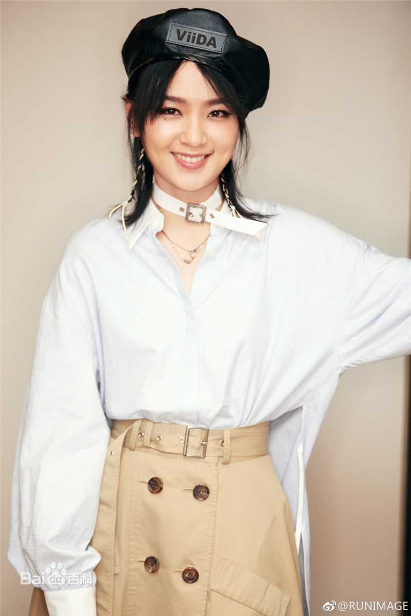 周笔畅(BiBi Zhou)出席各类演出与活动图集壁纸壁纸