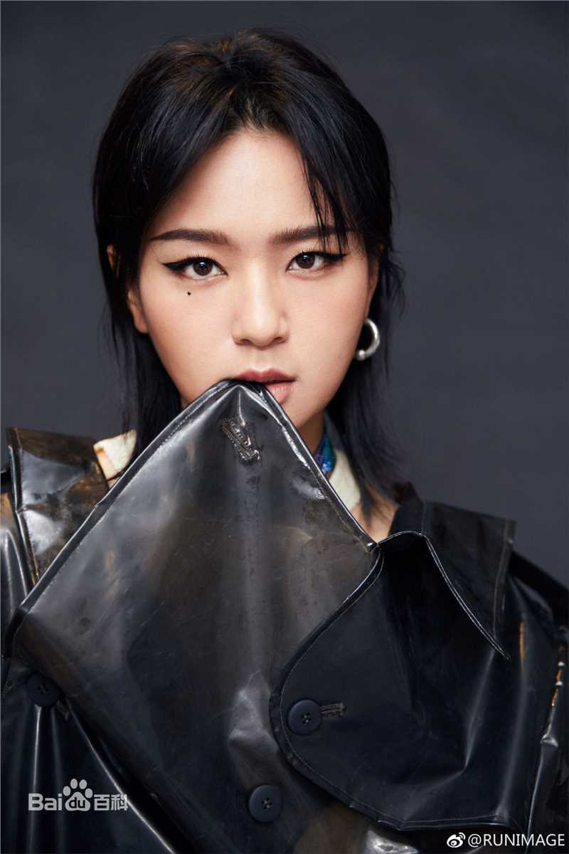 周笔畅(BiBi Zhou)出席各类演出与活动图集壁纸壁纸