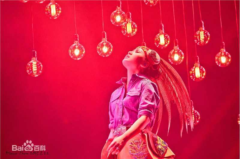 周笔畅(BiBi Zhou)“BOOM!”巡回演唱会生活照