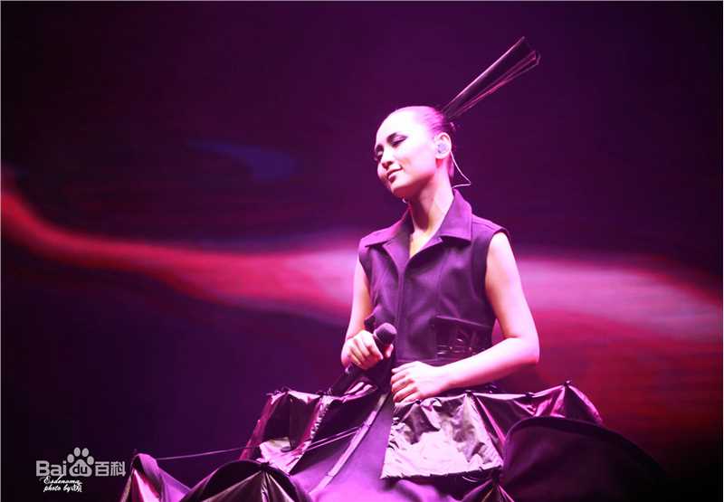 周笔畅(BiBi Zhou)“BOOM!”巡回演唱会生活照