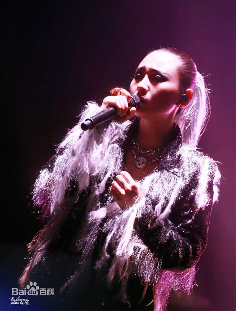 周笔畅(BiBi Zhou)“BOOM!”巡回演唱会生活照