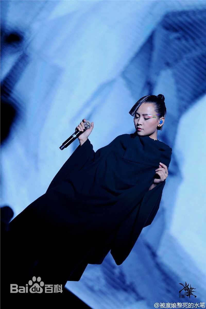 周笔畅(BiBi Zhou)“BOOM!”巡回演唱会生活照