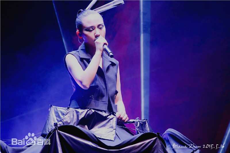 周笔畅(BiBi Zhou)“BOOM!”巡回演唱会生活照