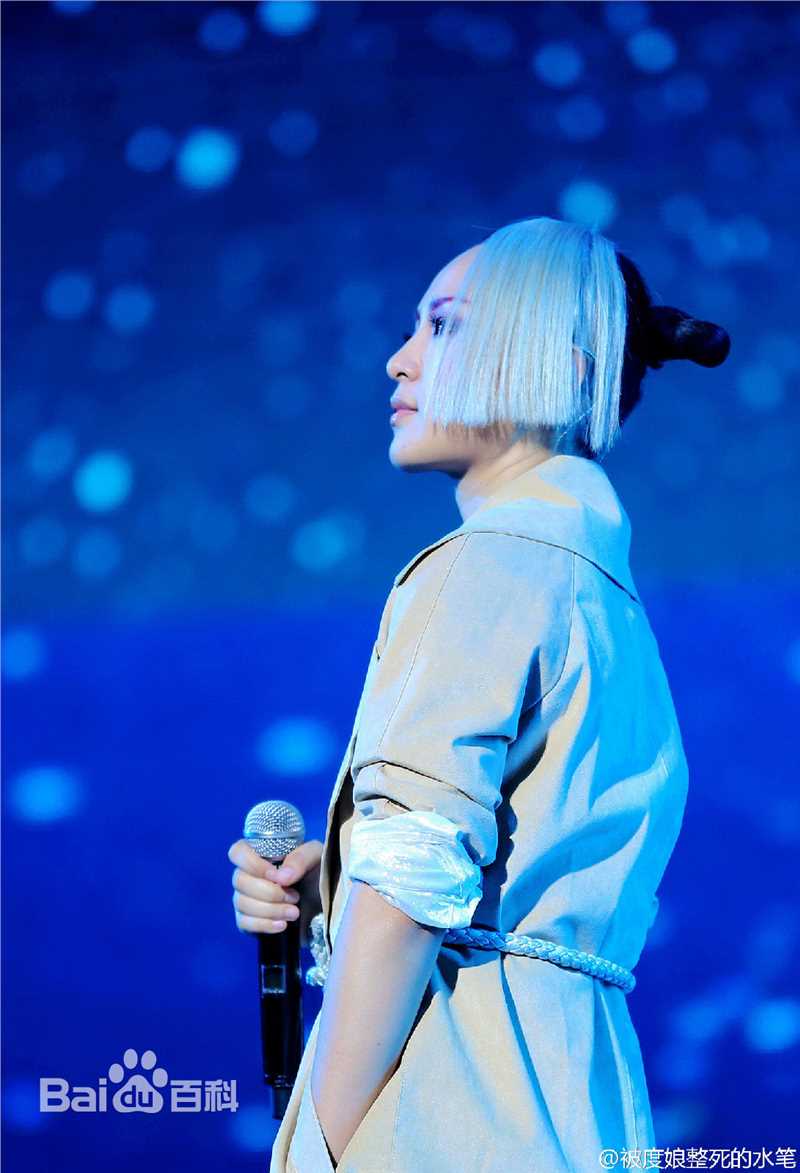 周笔畅(BiBi Zhou)“BOOM!”巡回演唱会生活照