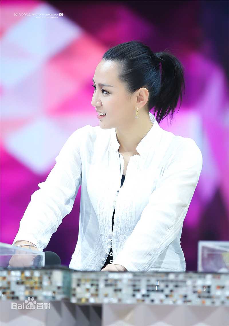 周笔畅(BiBi Zhou)各类访谈及综艺节目图集素颜照相册