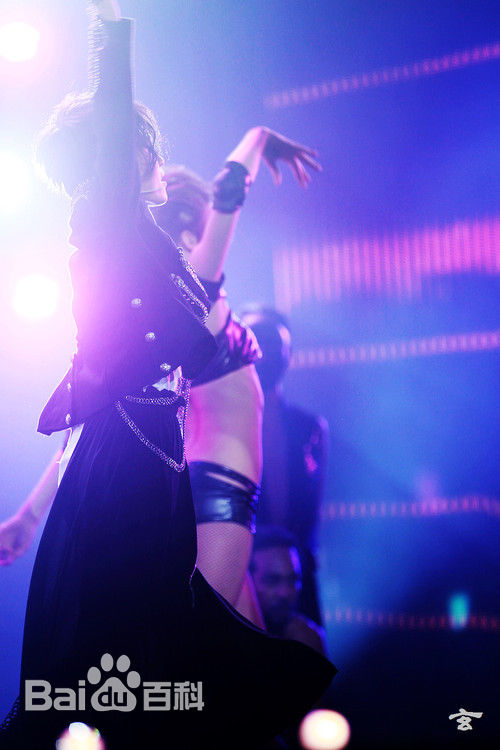 周笔畅(BiBi Zhou)各类访谈及综艺节目图集素颜照相册