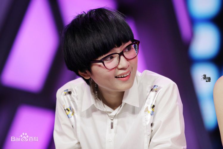 周笔畅(BiBi Zhou)各类访谈及综艺节目图集素颜照相册