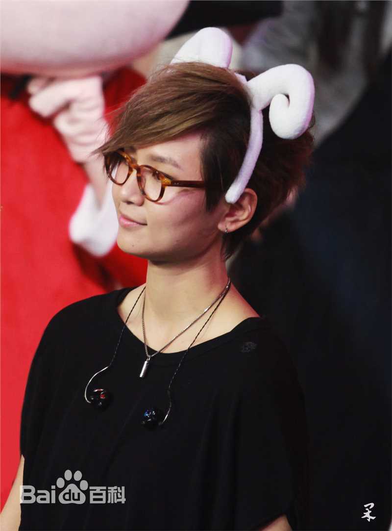 周笔畅(BiBi Zhou)各类访谈及综艺节目图集素颜照相册