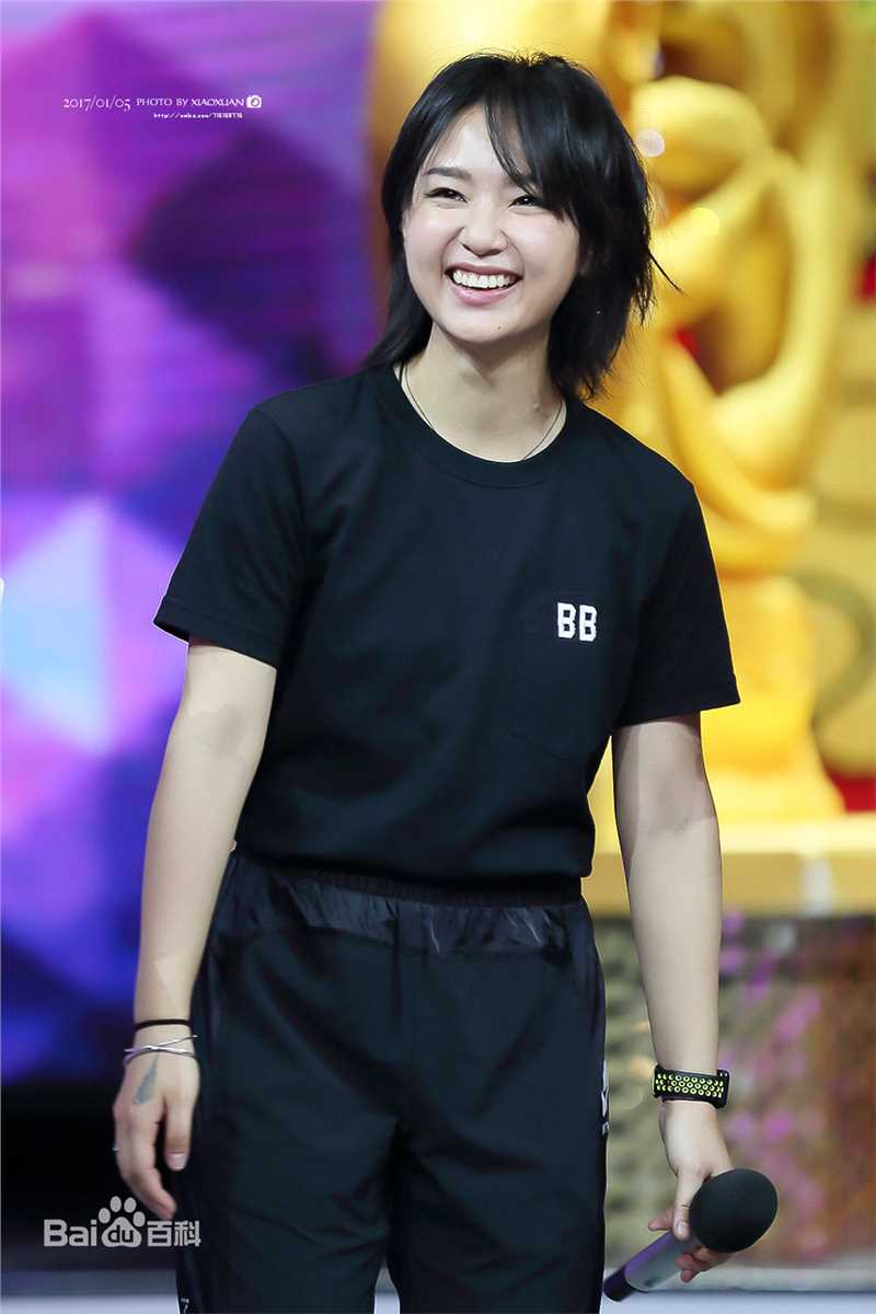 周笔畅(BiBi Zhou)各类访谈及综艺节目图集素颜照相册