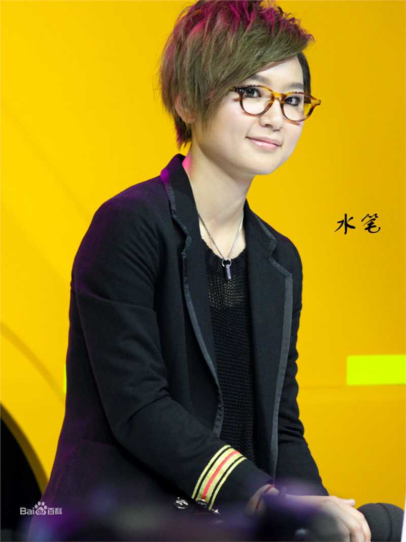 周笔畅(BiBi Zhou)各类访谈及综艺节目图集素颜照相册