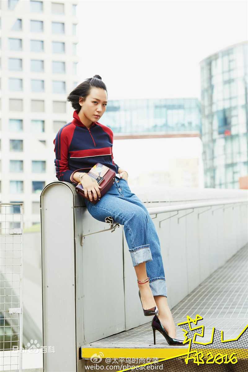 周笔畅(BiBi Zhou)FireBible生活照相册