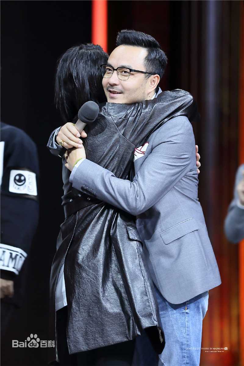 周笔畅(BiBi Zhou)20161227 长沙 天天向上录制图册