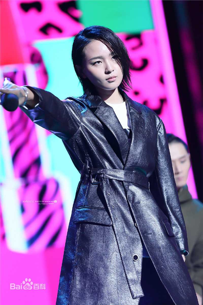 周笔畅(BiBi Zhou)20161227 长沙 天天向上录制图册