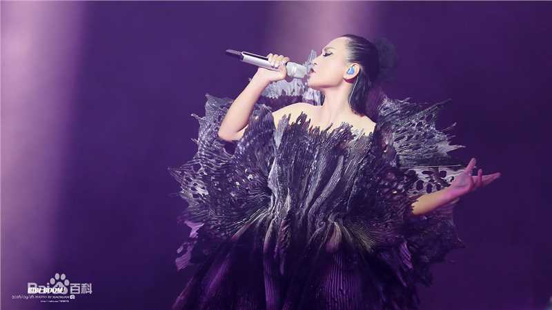 周笔畅(BiBi Zhou)2016BOOM!+北京双场演唱会壁纸壁纸