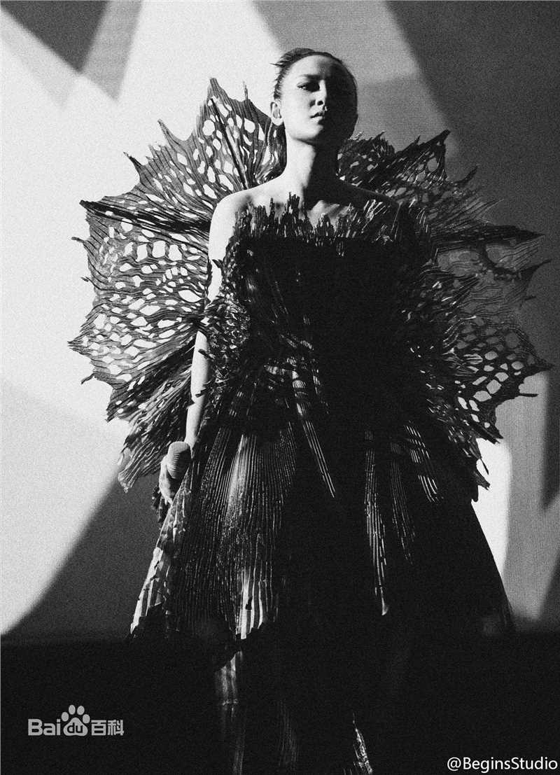 周笔畅(BiBi Zhou)2016BOOM!+北京双场演唱会壁纸壁纸