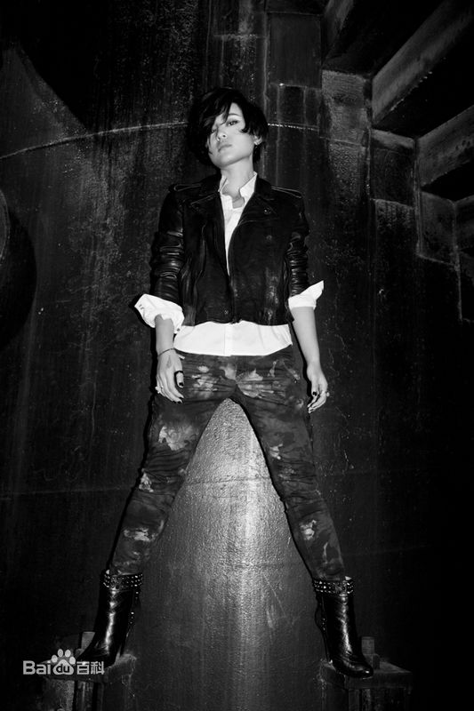 周笔畅(BiBi Zhou)精彩图册