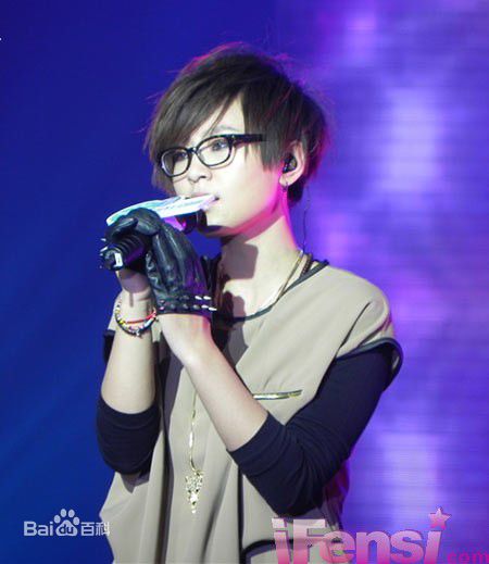 周笔畅(BiBi Zhou)精彩图册