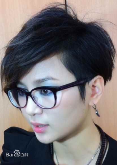 周笔畅(BiBi Zhou)精彩图册