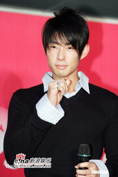 吴建豪(VanNess Wu)广告代言素颜照相册