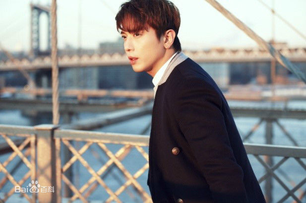 郑容和(/Jung Yong Hwa/ジョンヨンファ)专辑图片性感图片图集