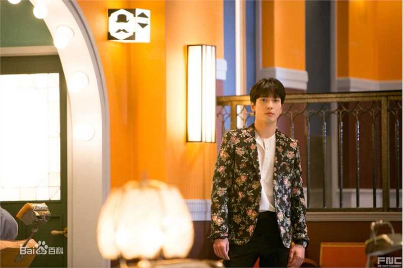 郑容和(/Jung Yong Hwa/ジョンヨンファ)专辑图片性感图片图集