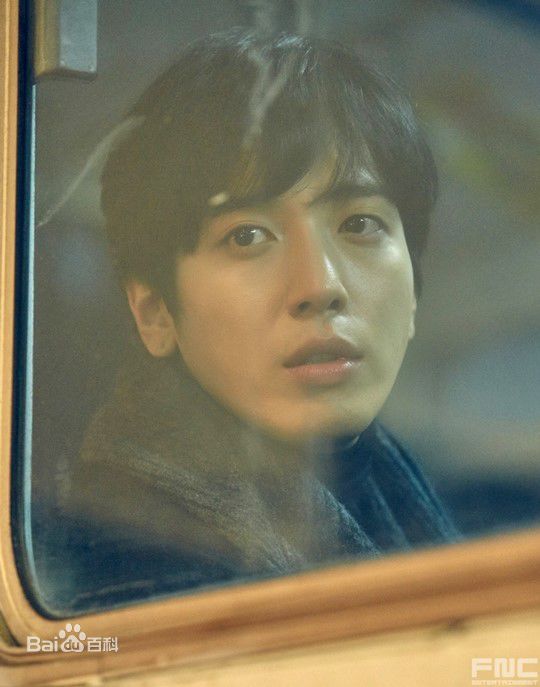 郑容和(/Jung Yong Hwa/ジョンヨンファ)专辑图片性感图片图集