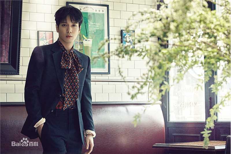 郑容和(/Jung Yong Hwa/ジョンヨンファ)专辑图片性感图片图集