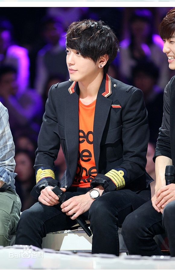 郑容和(/Jung Yong Hwa/ジョンヨンファ)综艺活动前后照片