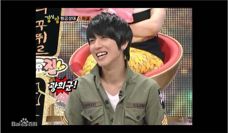 郑容和(/Jung Yong Hwa/ジョンヨンファ)综艺活动前后照片