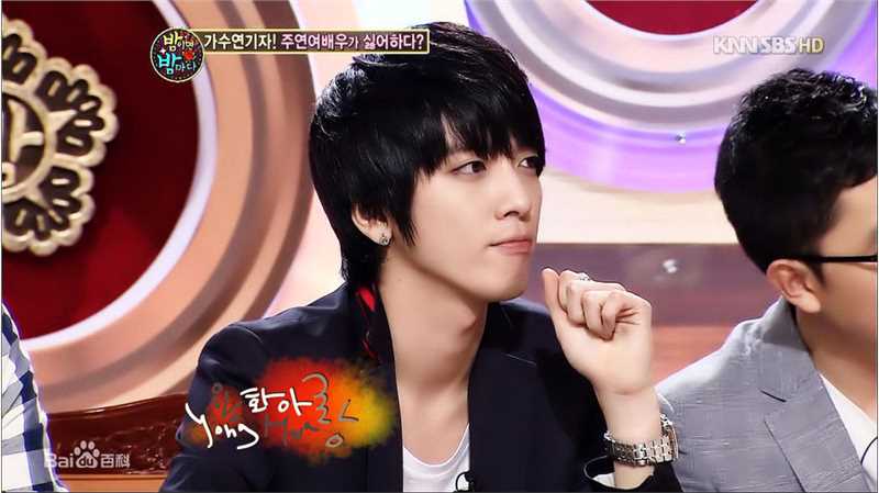 郑容和(/Jung Yong Hwa/ジョンヨンファ)综艺活动前后照片