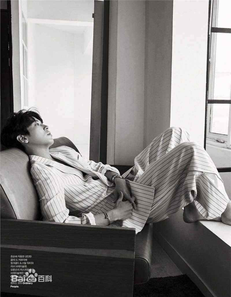 郑容和(/Jung Yong Hwa/ジョンヨンファ)画报图片图册