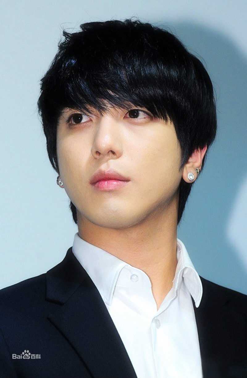 郑容和(/Jung Yong Hwa/ジョンヨンファ) 宣传大使生活照相册