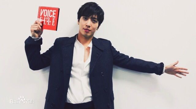 郑容和(/Jung Yong Hwa/ジョンヨンファ)所获奖励素颜照相册