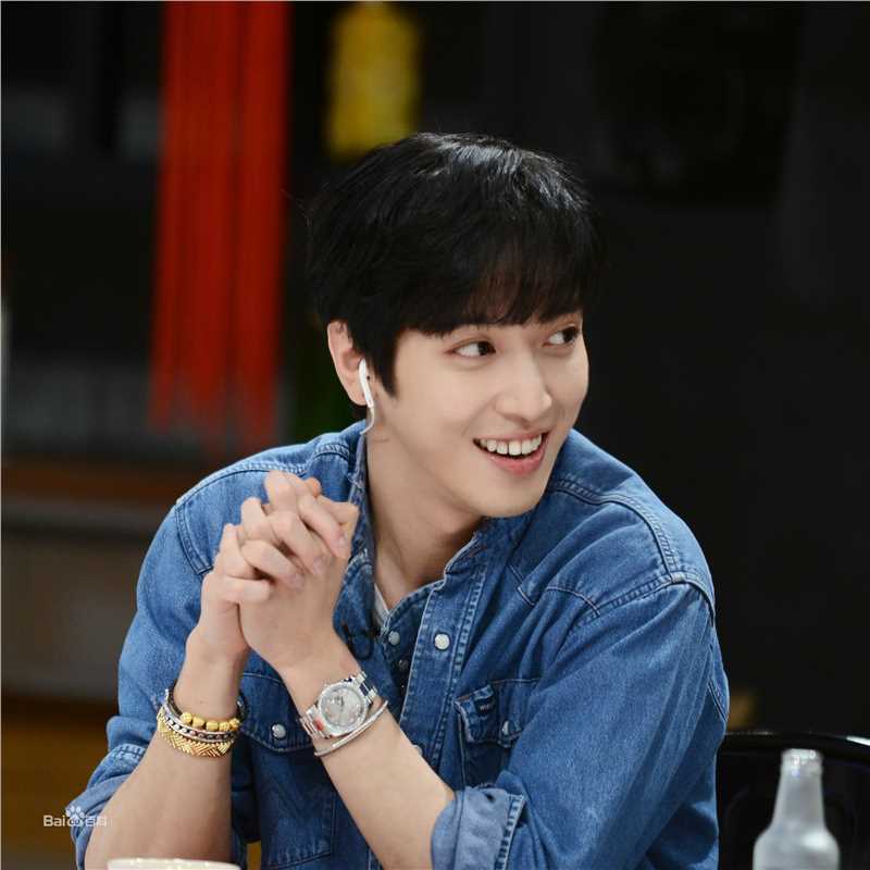 郑容和(/Jung Yong Hwa/ジョンヨンファ)中国综艺节目前后照片