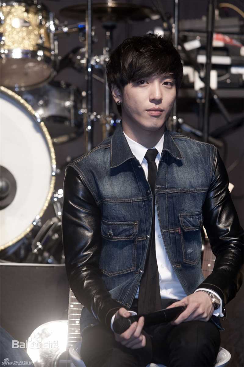 精选郑容和(/Jung Yong Hwa/ジョンヨンファ)精彩图册