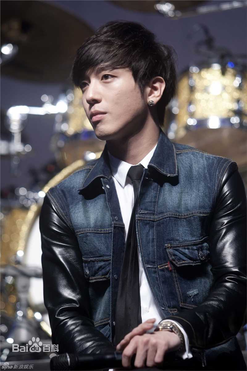 精选郑容和(/Jung Yong Hwa/ジョンヨンファ)精彩图册