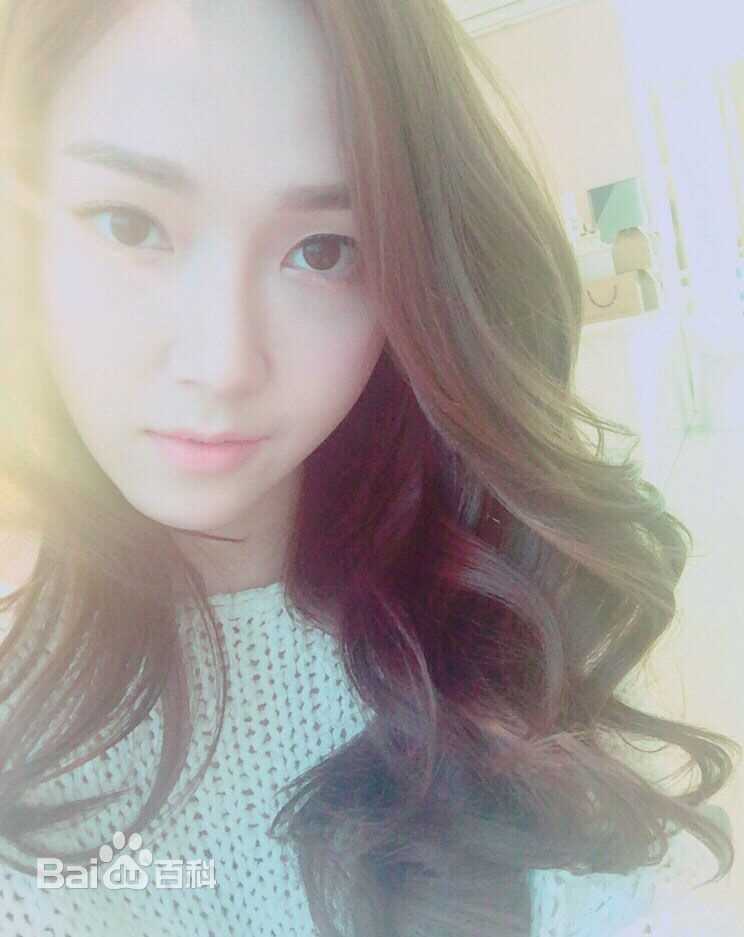 郑秀妍(Jung Soo Yeon、ジェシカ、チョンスヨン)Sy__Jessica素颜照壁纸