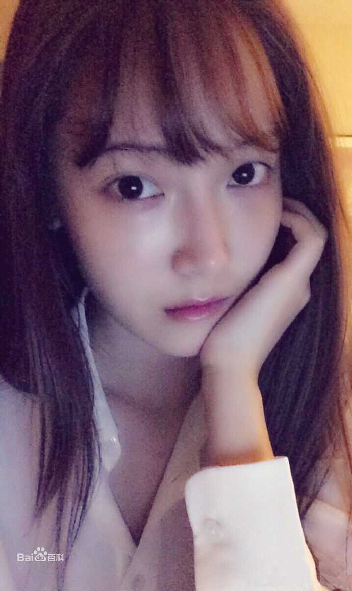 郑秀妍(Jung Soo Yeon、ジェシカ、チョンスヨン)Sy__Jessica素颜照壁纸