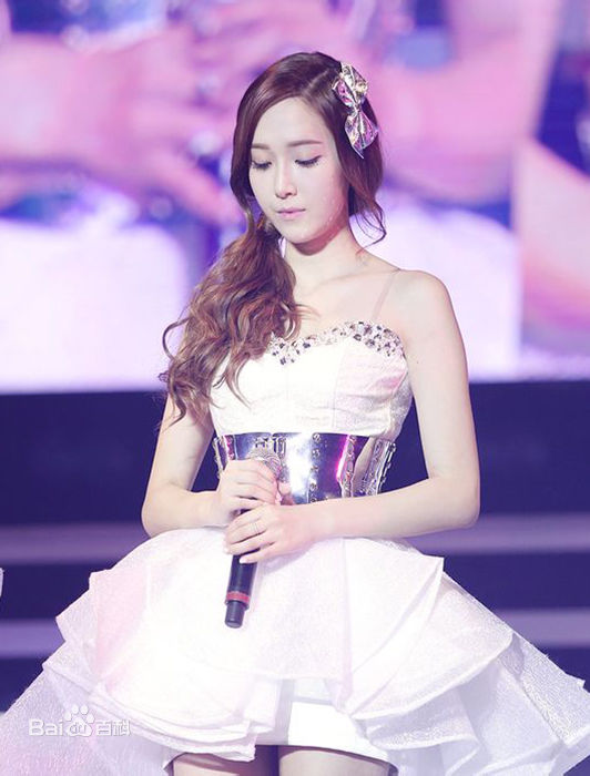 郑秀妍(Jung Soo Yeon、ジェシカ、チョンスヨン)演唱会饭拍壁纸壁纸