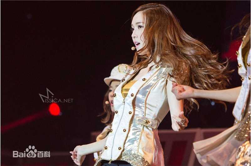 郑秀妍(Jung Soo Yeon、ジェシカ、チョンスヨン)演唱会饭拍壁纸壁纸