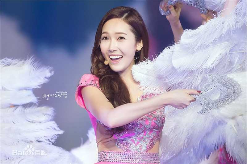 郑秀妍(Jung Soo Yeon、ジェシカ、チョンスヨン)演唱会饭拍壁纸壁纸