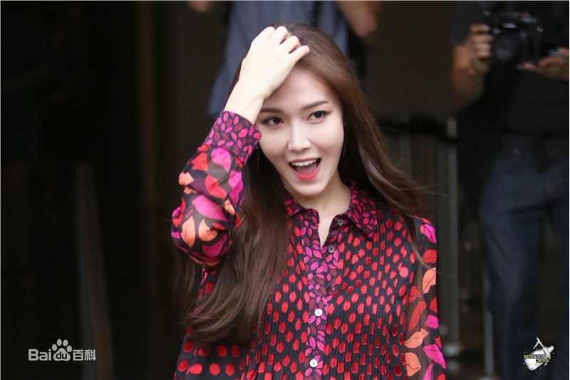 郑秀妍(Jung Soo Yeon、ジェシカ、チョンスヨン)150914 纽约时装周前后照片