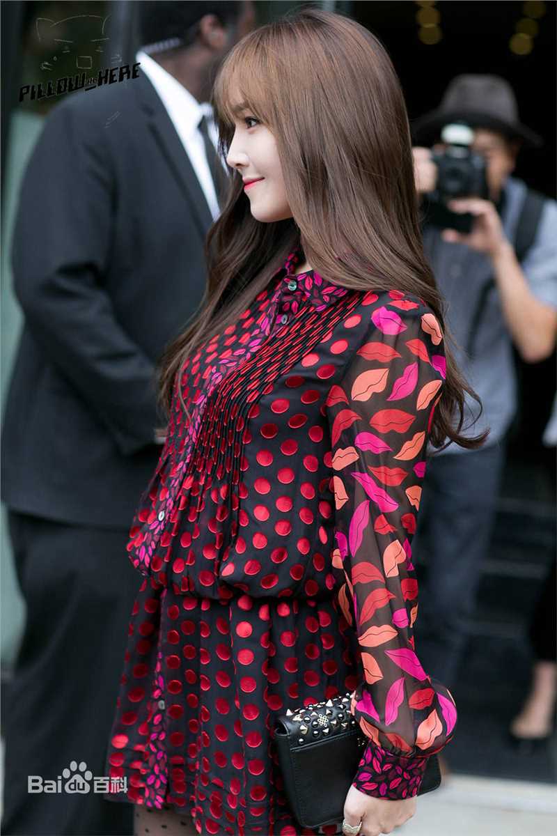 郑秀妍(Jung Soo Yeon、ジェシカ、チョンスヨン)150914 纽约时装周前后照片