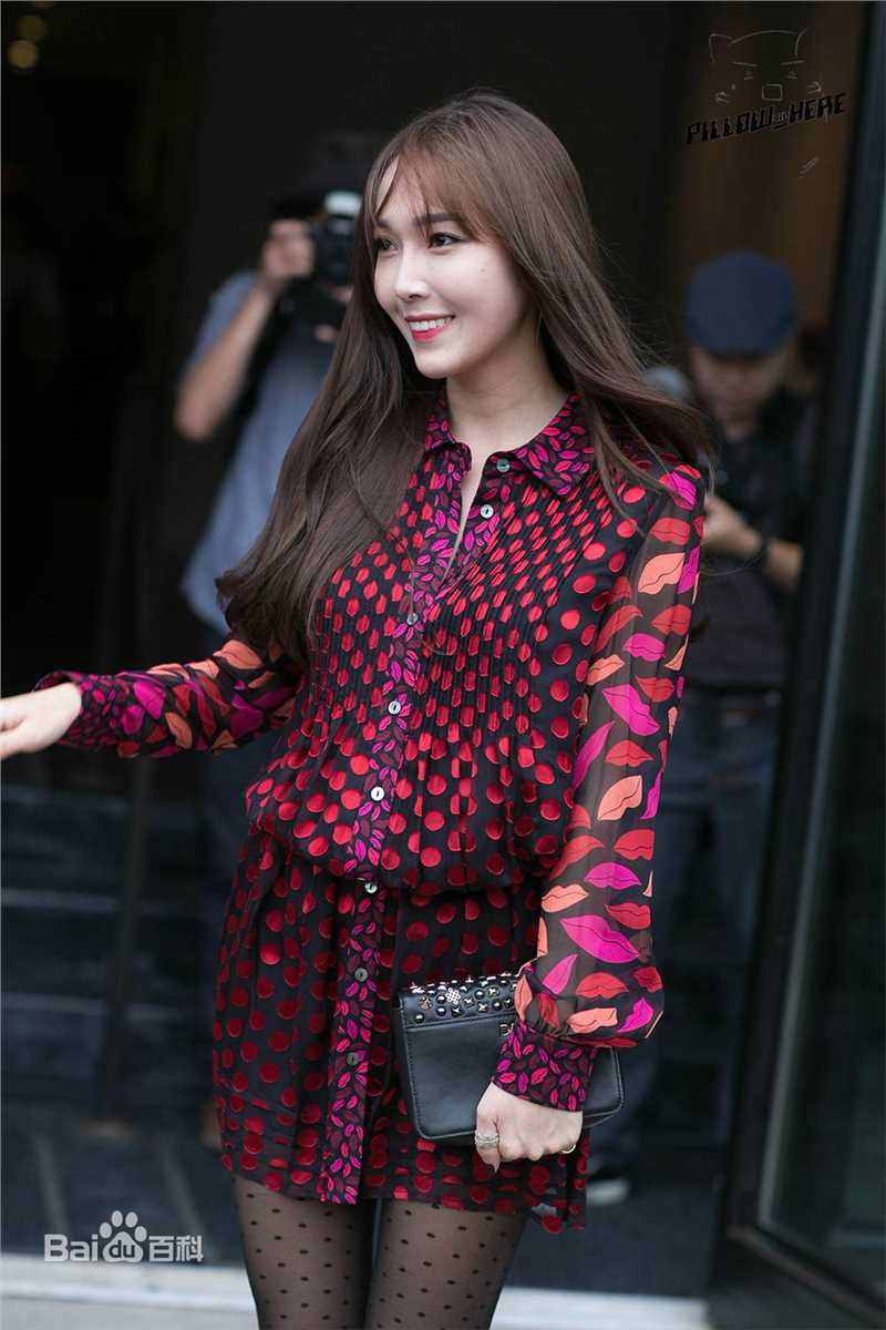 郑秀妍(Jung Soo Yeon、ジェシカ、チョンスヨン)150914 纽约时装周前后照片