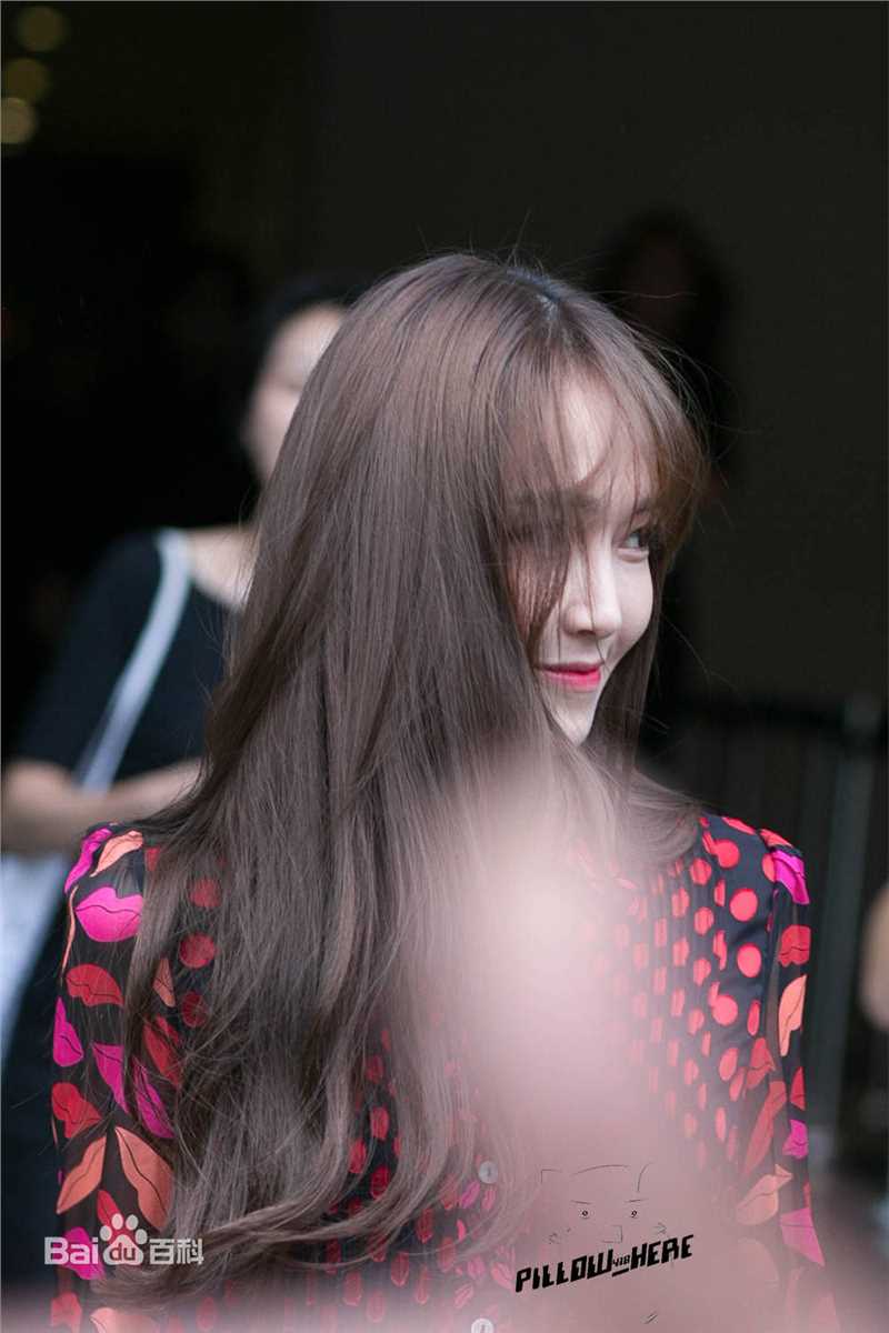 郑秀妍(Jung Soo Yeon、ジェシカ、チョンスヨン)150914 纽约时装周前后照片