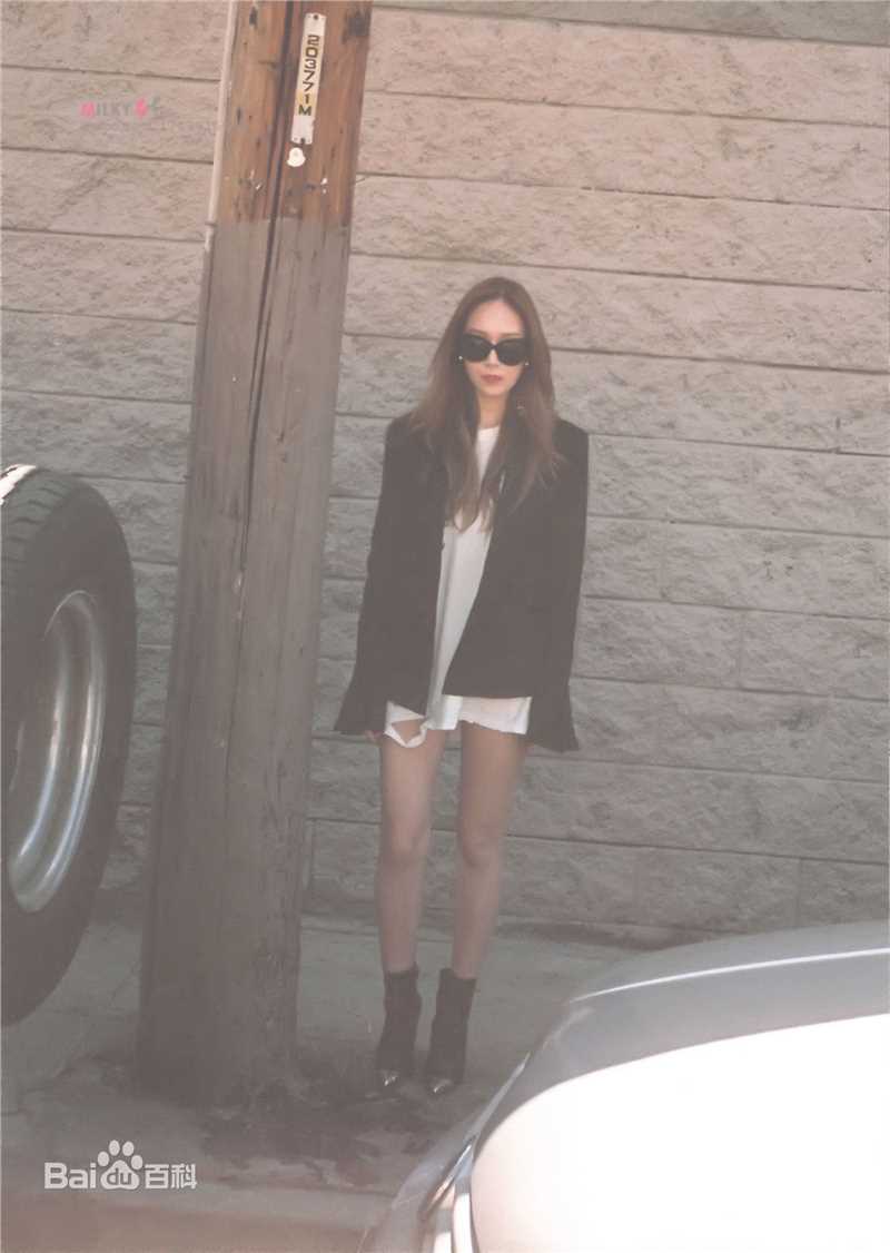 郑秀妍(Jung Soo Yeon、ジェシカ、チョンスヨン)最优质《withlove,j》相册