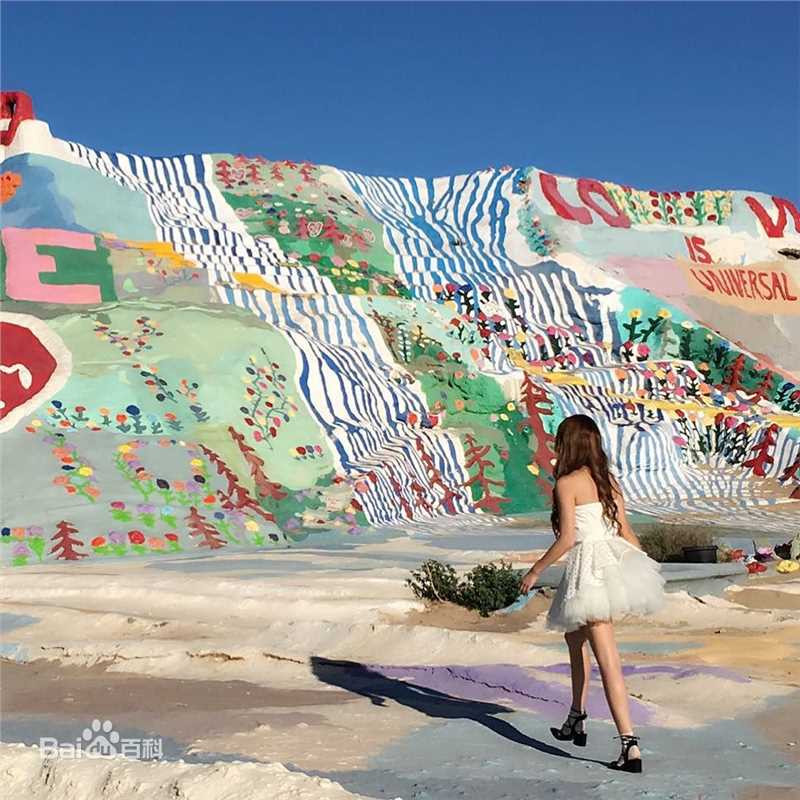 郑秀妍(Jung Soo Yeon、ジェシカ、チョンスヨン)旅行性感图片壁纸