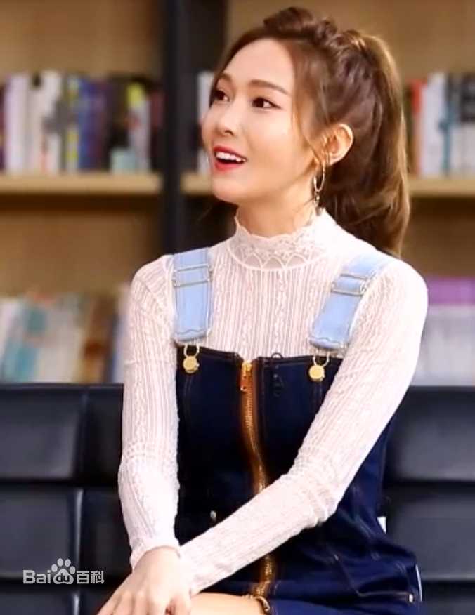 郑秀妍(Jung Soo Yeon、ジェシカ、チョンスヨン)主持性感图片图集