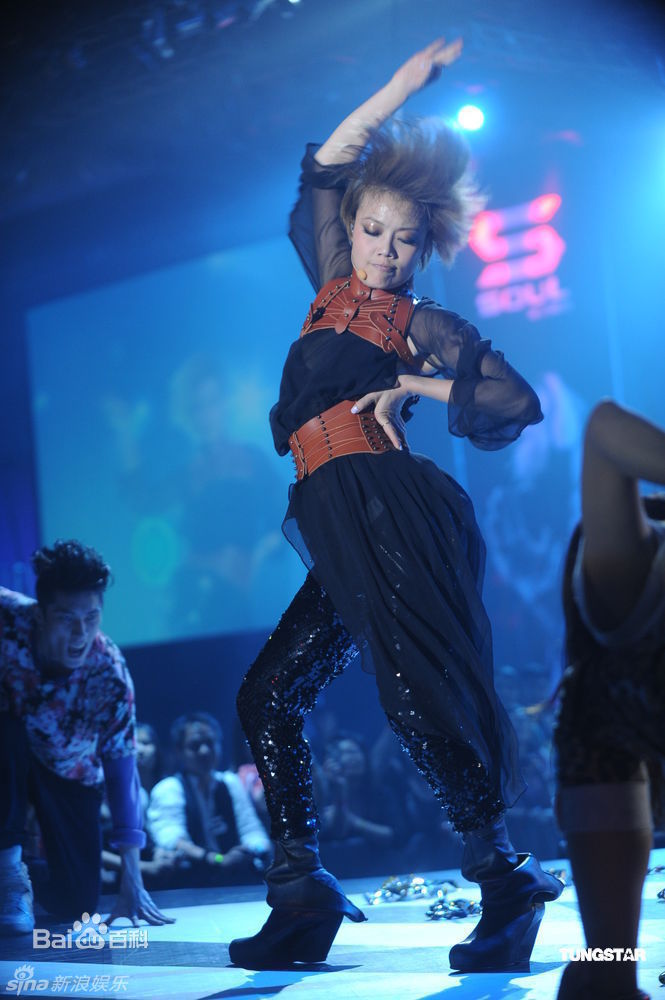 高清容祖儿(Joey Yung)精彩图册